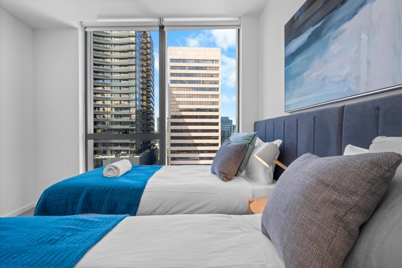 The Oasis - Brand New 2Bedroom Apt With Parking, Heated Pool And Gym Melbourne Exteriör bild